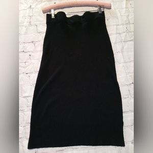 Black knee length pencil skirt